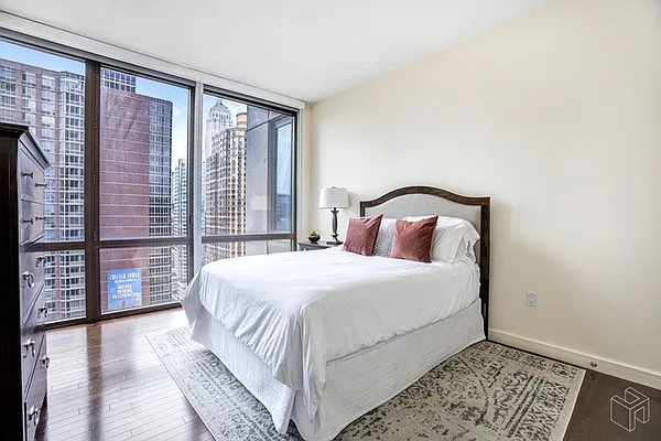 Rented by Halstead Real Estate | media 86