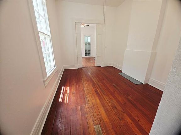 5th image of 2611 Dauphine St