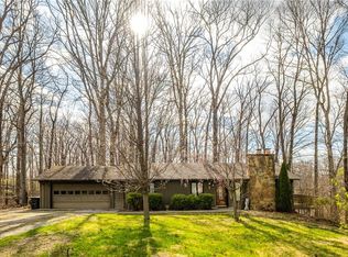 1285 Lakeview Dr, North Vernon, IN 47265