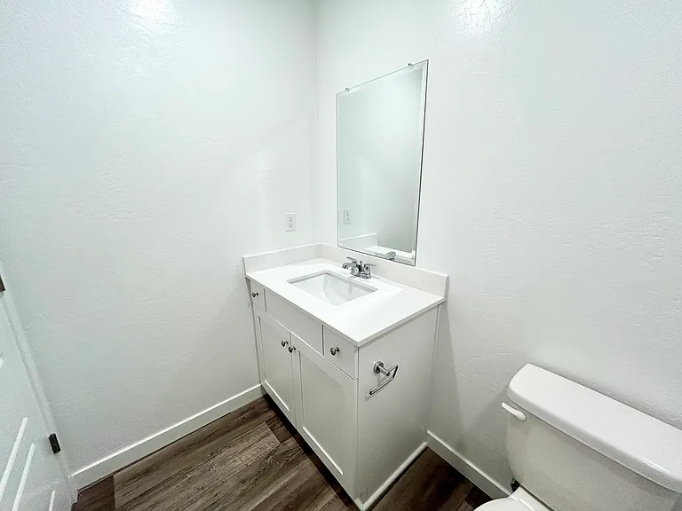 4456 Bellaire Ave — Photo 17