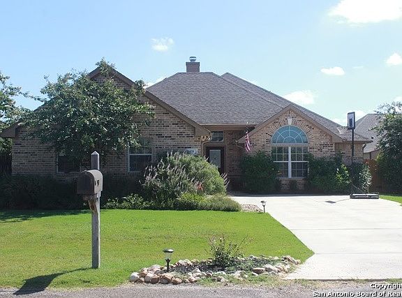 2nd image of 15712 York Ln