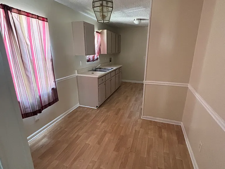 973 52nd Way N — Photo 3