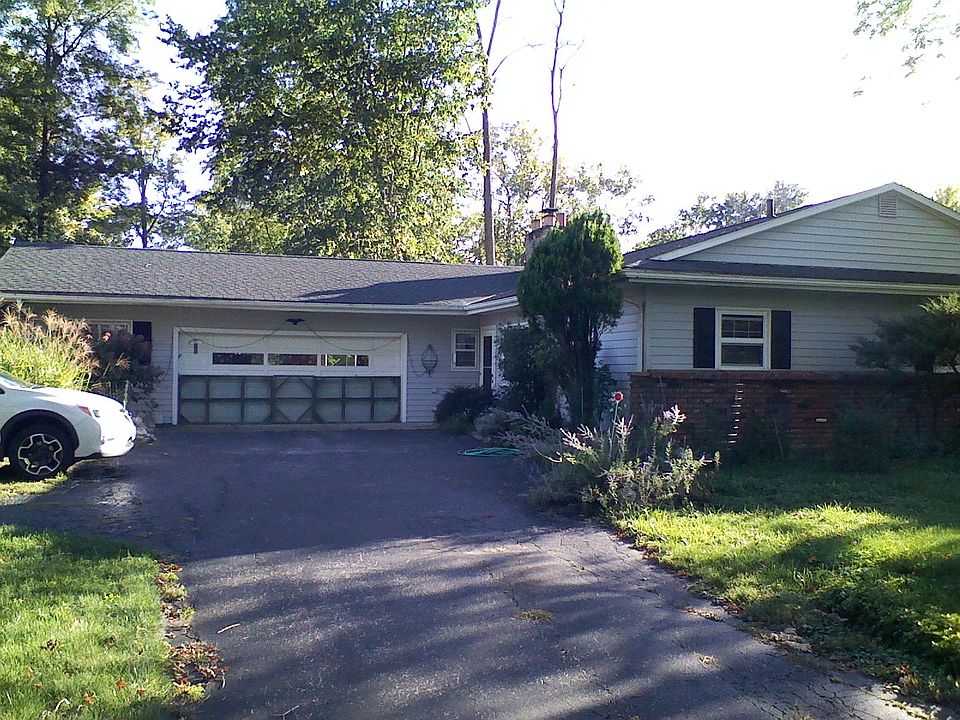1st image of 18515 Main St