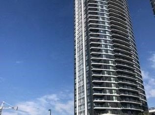 35 Watergarden Dr #2017, Mississauga, ON L5R 0G8