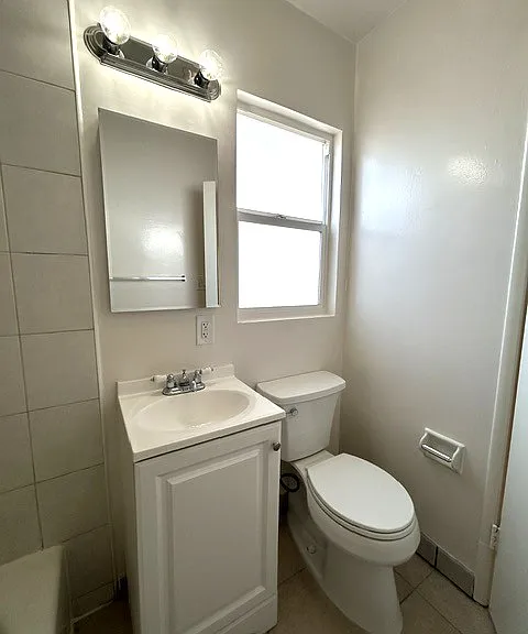 4605 Beethoven St #4605 — Photo 15