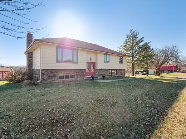 6064 Fairfax St, Norwalk, IA 50211