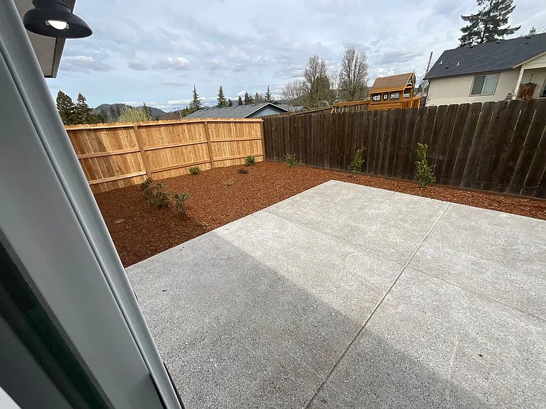 849 Crystal Ct — Photo 13