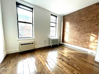 Rented by Evergreen Realty & Investments