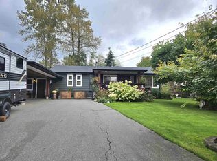 12082 261st St, Maple Ridge, BC V2W2A6