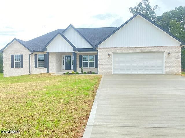 1st image of 1047 Pathways Dr