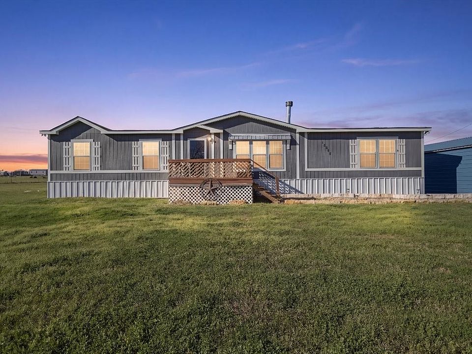 1st image of 15877 Hiram Rd