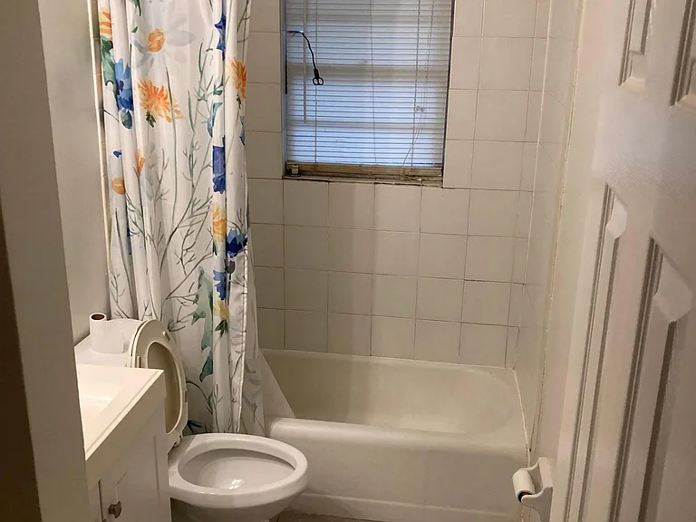 496 Boulevard Pl NE #5 — Photo 6