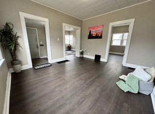 300 Charles St, Waterloo, IA 50703