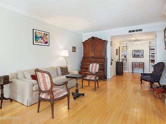 2nd image of 1114 Madison Ave #3E