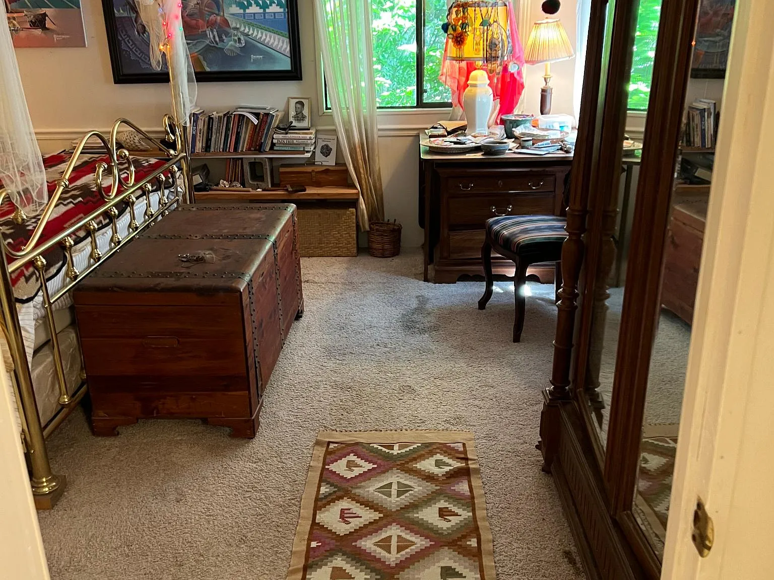 4 bed, 2500 sqft, $3,200 — Photo 4
