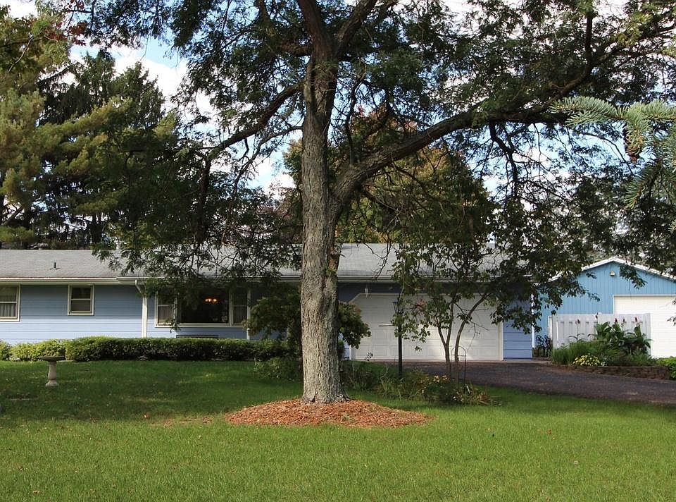 1st image of 17540 Kettle River Blvd NE
