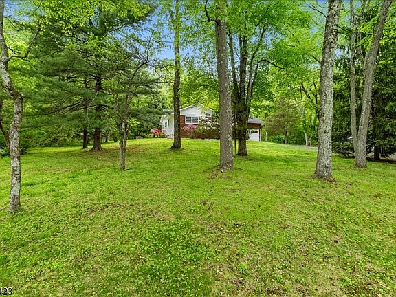 2nd image of 111 E Mountain Rd