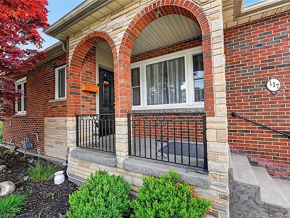 4th image of 117 Stewartdale Ave