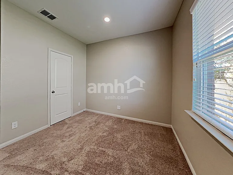 12887 Shoreline Dr — Photo 18