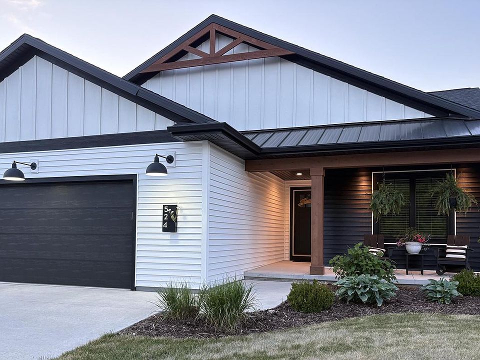 1st image of 524 Cloverdale LANE