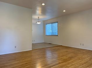 327 Elm St #1, San Mateo, CA 94401