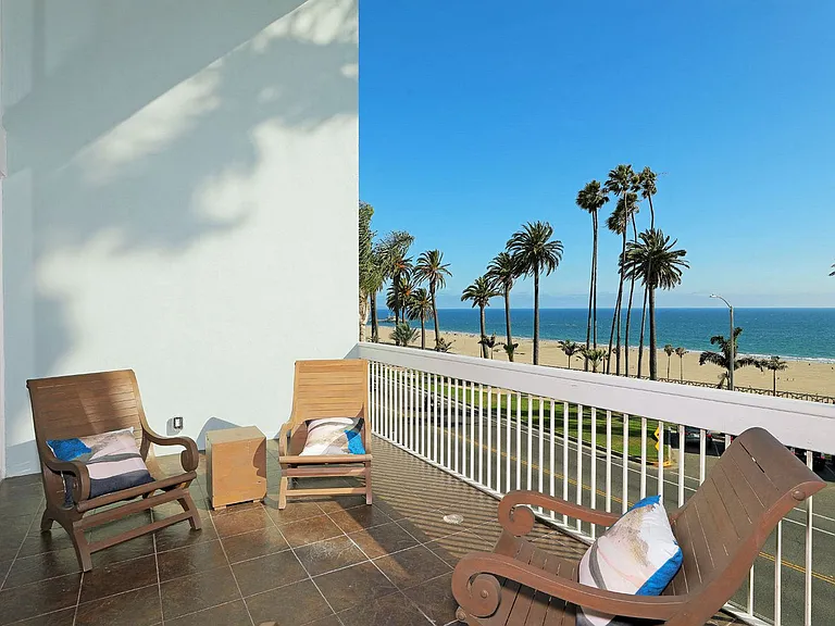 1025 Ocean Avenue — Photo 145