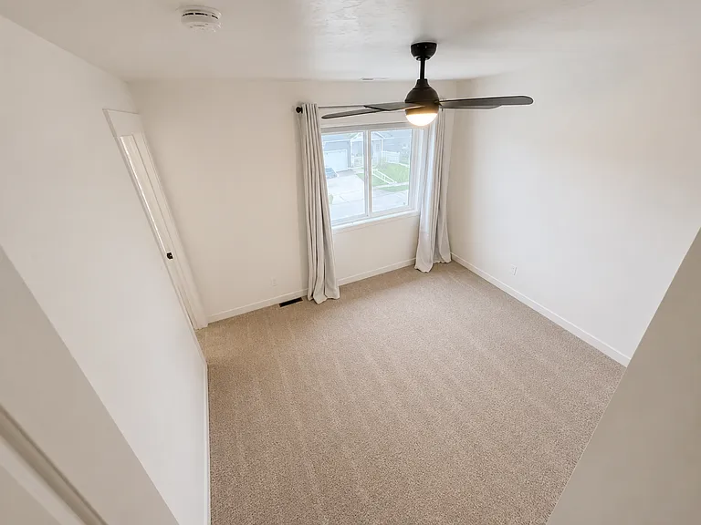 5163 N Folkstone Dr — Photo 24