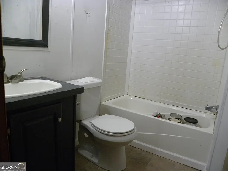 2627 Cole Rd — Photo 14