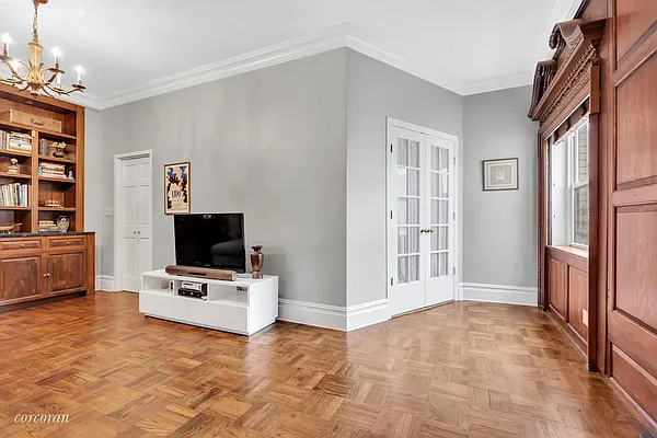 Sold by Corcoran | media 25