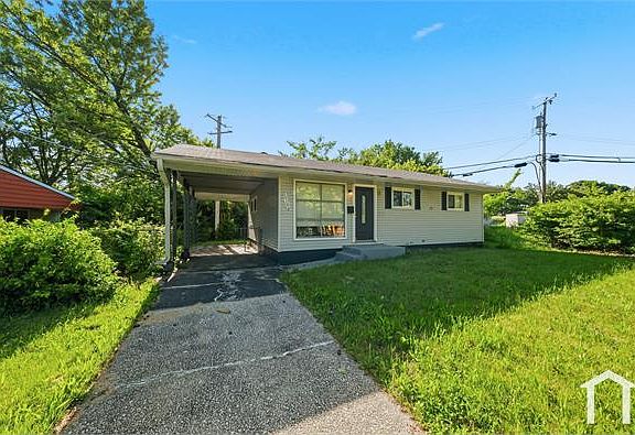 5th image of 10700 Spring Garden Dr