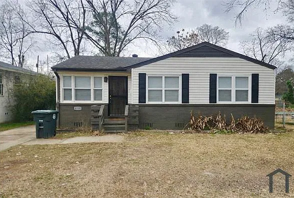 4220 40th Ct N