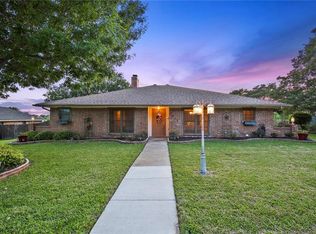 2409 Club Meadow Dr, Garland, TX 75041