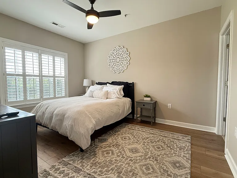 106 Sunset Cir #202 — Photo 18