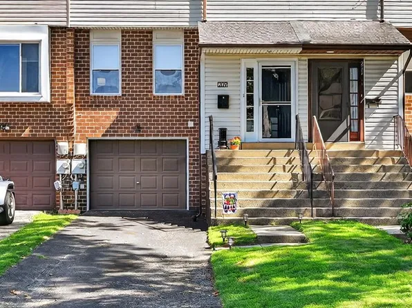 209 Birch Dr, Lafayette Hill, PA 19444