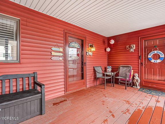 3rd image of 133 Fremont Avenue #4A