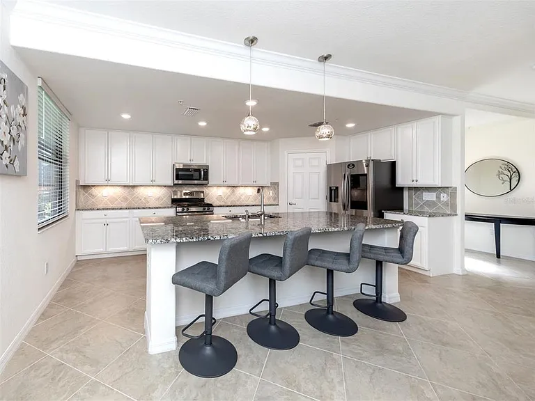 17637 Gawthrop Dr #104 — Photo 11