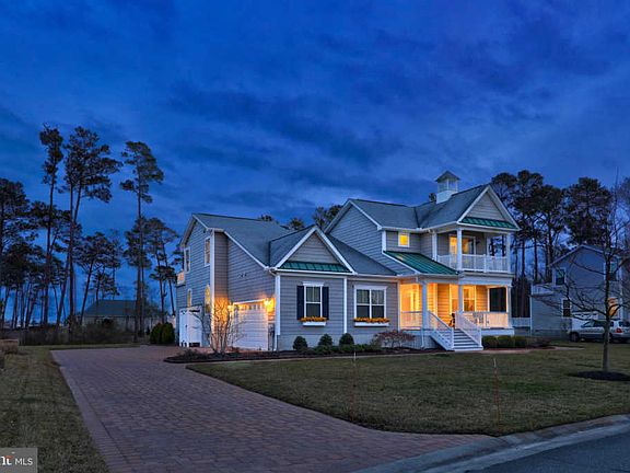 3rd image of 36984 Serenity Dr