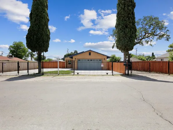 2432 E Willow St #A & B, Stockton, CA 95205