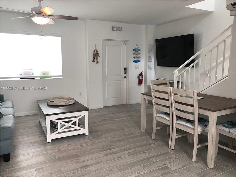 10877 Overseas Hwy #38 — Photo 15