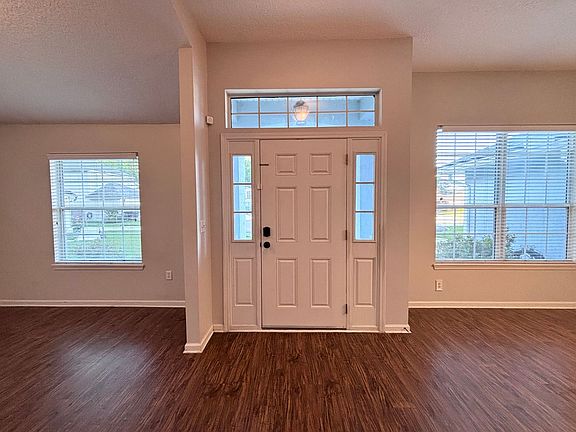 4th image of 3492 Whisper Creek Blvd