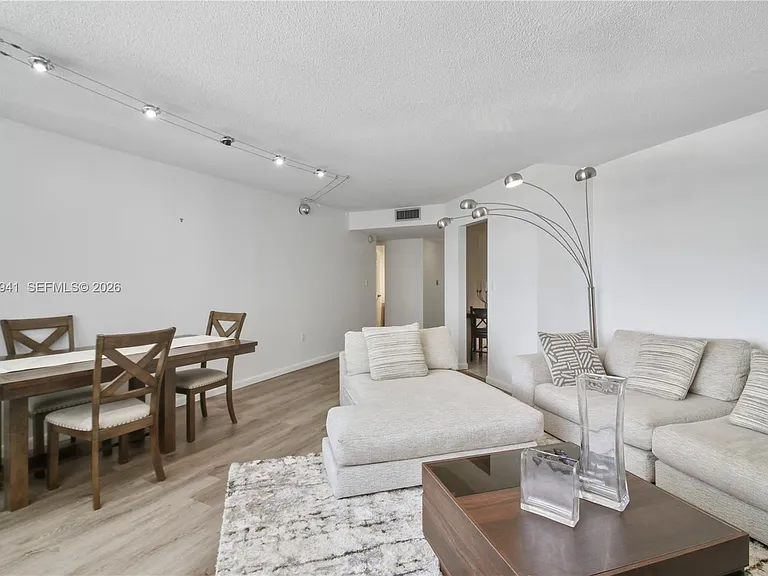 2750 NE 183rd St #1207 — Photo 14