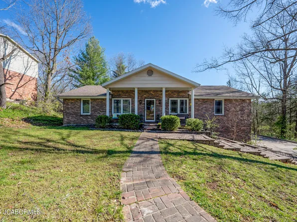 1637 Hickory Nut Ln, Jefferson City, MO 65109