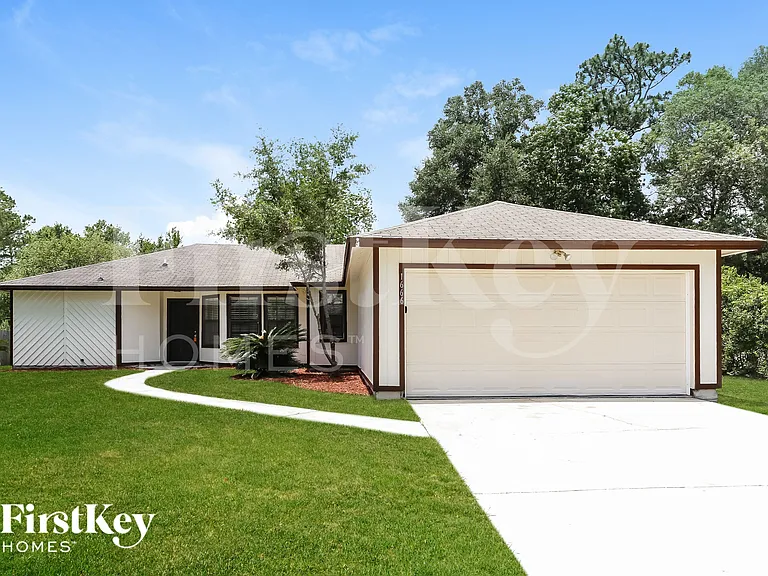 1666 W Ponderosa Pine Dr — Photo 1