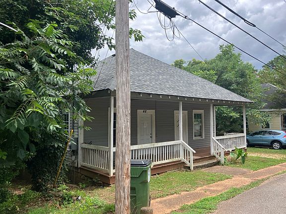 3rd image of 48 Maple St