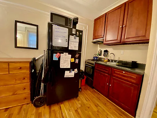 Rented by Lang Realty LLC | media 19