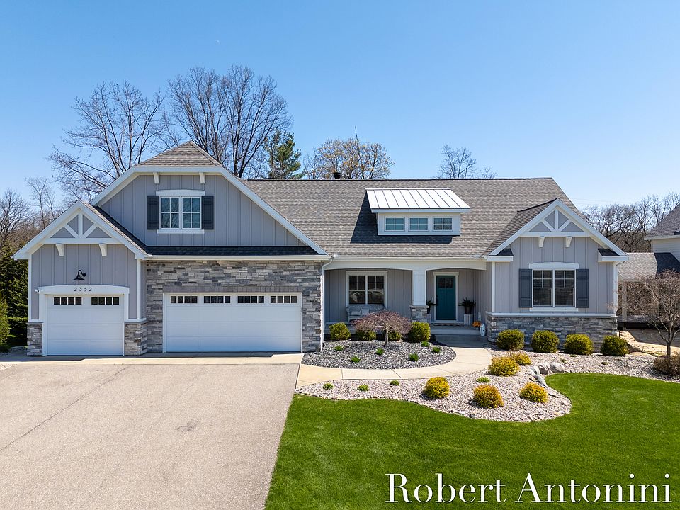 1st image of 2352 Lake Birch Ct NE