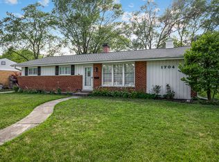 1704 N Walnut Ave, Arlington Heights, IL 60004