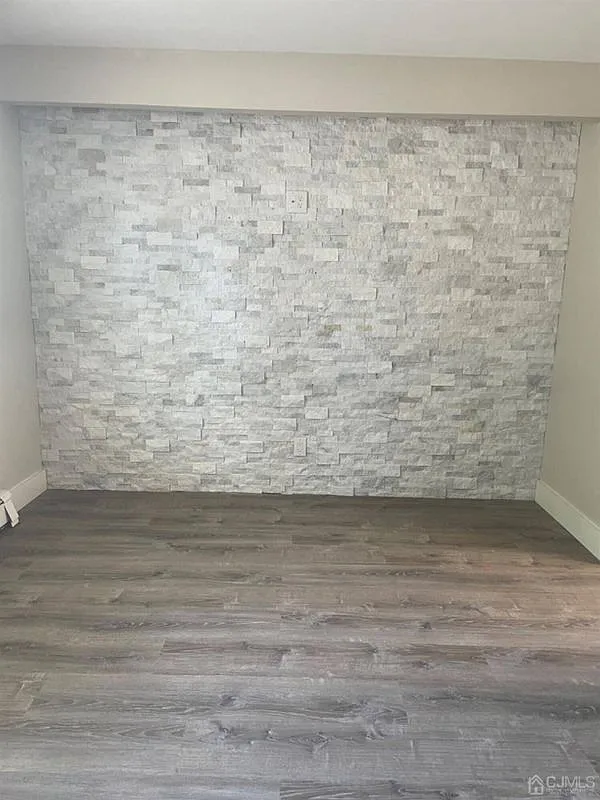 Studio, 1.0 bath, 2700 sqft, $4,500 — Photo 2