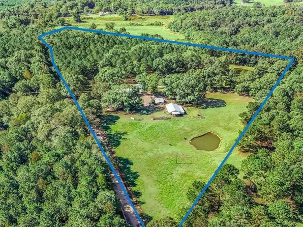 21 Johnson Smith Rd, Tylertown, MS 39667