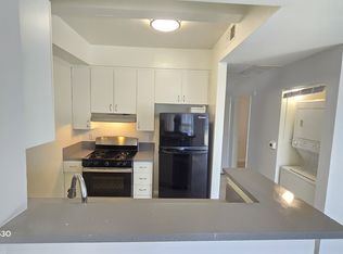 6717 W 86th Pl #1, Los Angeles, CA 90045